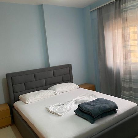 Titi'S Apartment Saranda 外观 照片