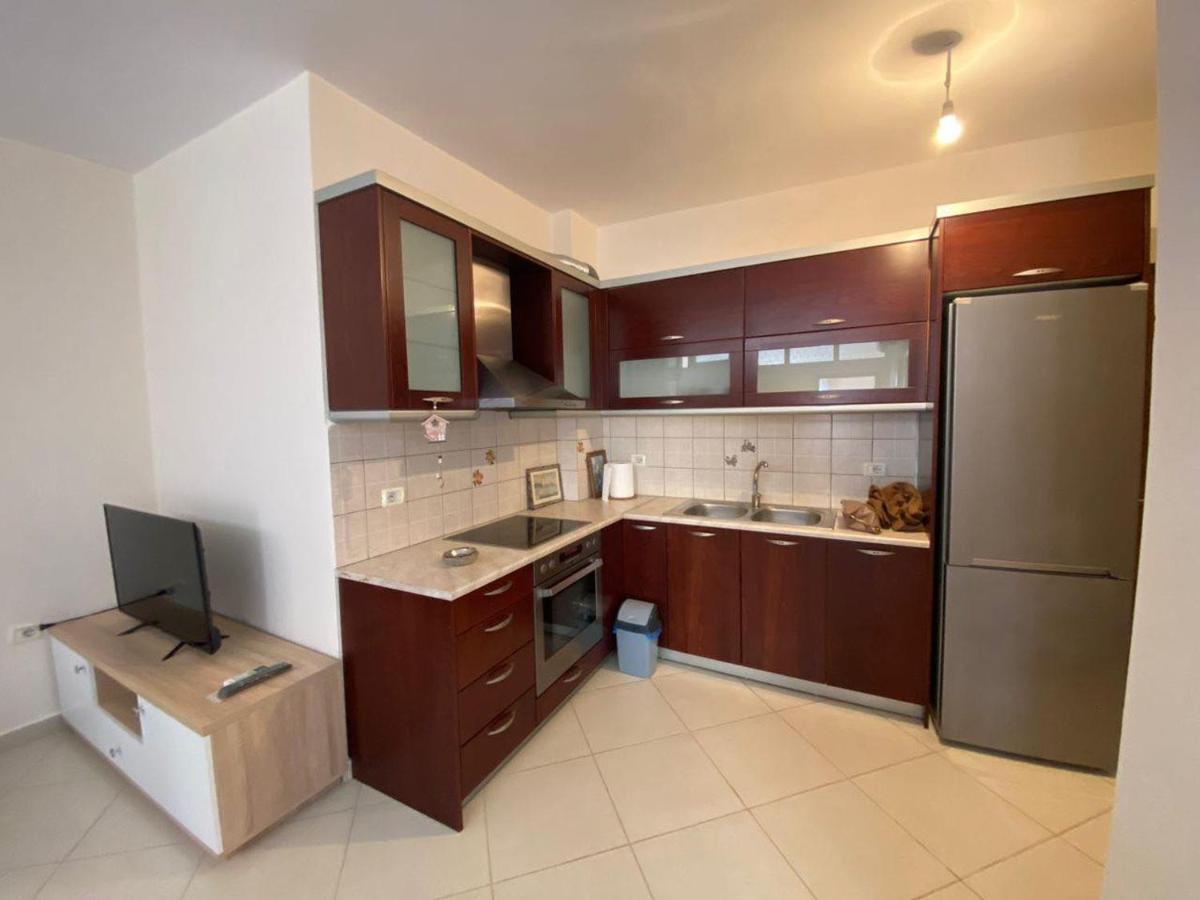 Titi'S Apartment Saranda 外观 照片