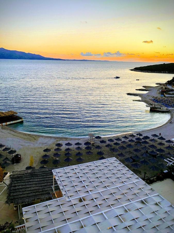 Titi'S Apartment Saranda 外观 照片