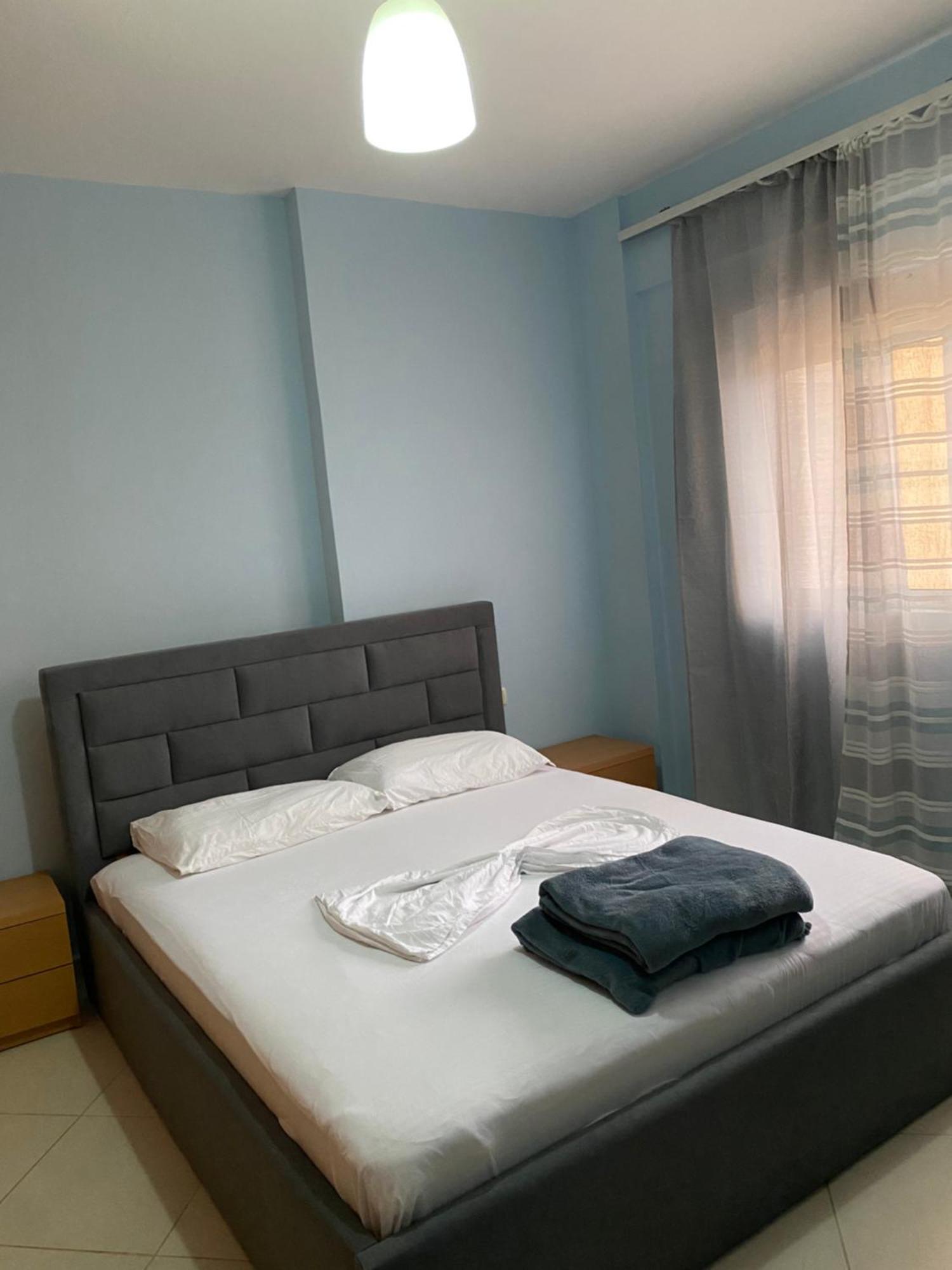 Titi'S Apartment Saranda 外观 照片